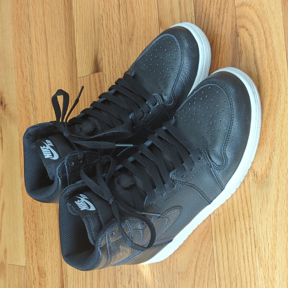 Air Jordan 1 Retro High 555088-006